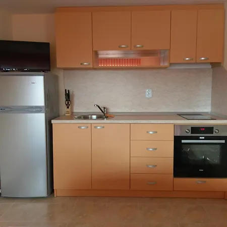 за гости елени Shiroki Dol